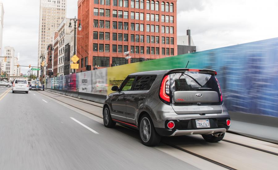  Kia Soul Turbo (PS) 2016 года  (NA) (фото 24 из 35)